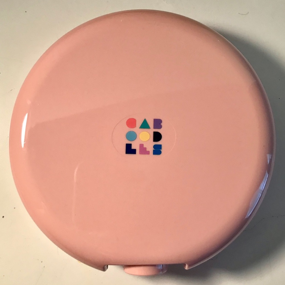 Pink Caboodles case. New (: